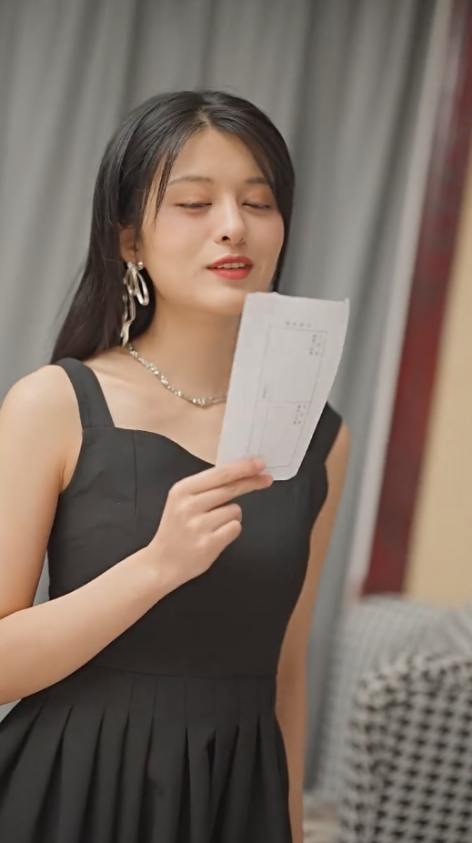 新：離婚后，我被前夫舅舅寵壞了第77集